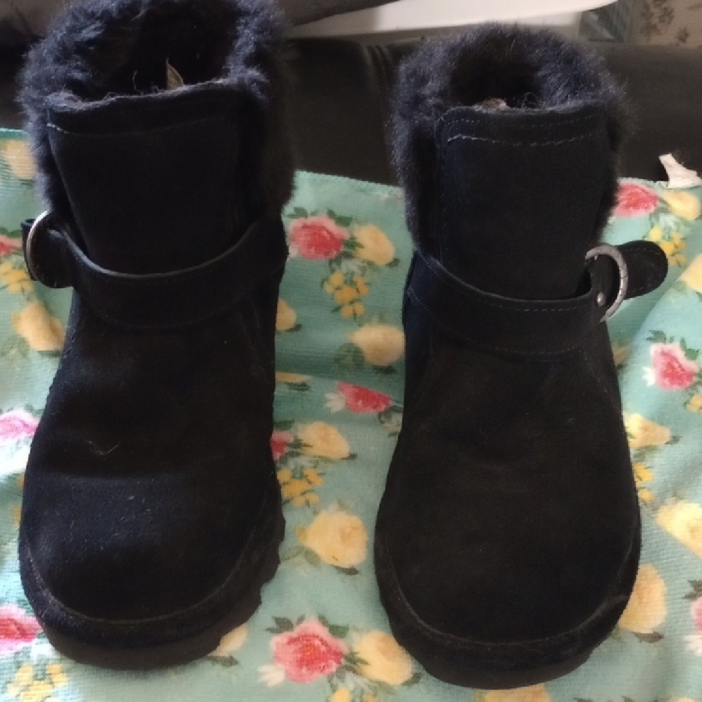 BearPaw Black Faux Fur Boots